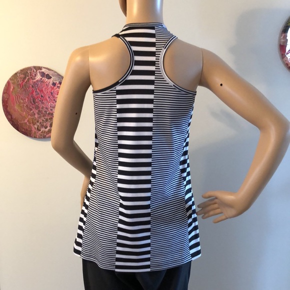 RBX Performance tank top. Size M. Black and white stripe - Picture 3 of 6